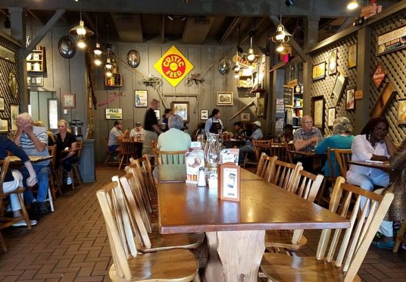 cracker-barrel-old-country