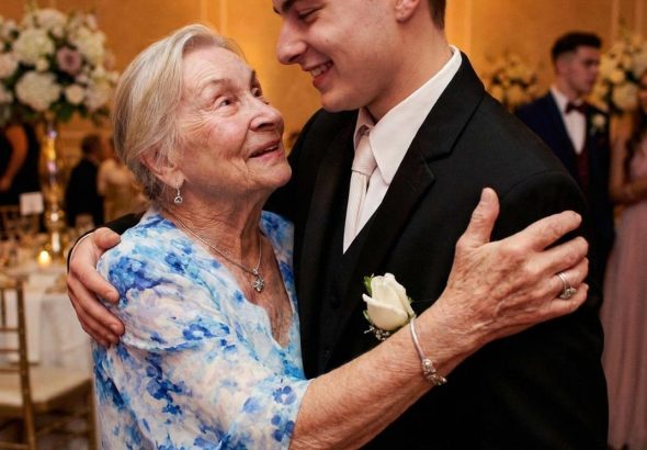 598313353_122216212358108484_4640996581031263123_n